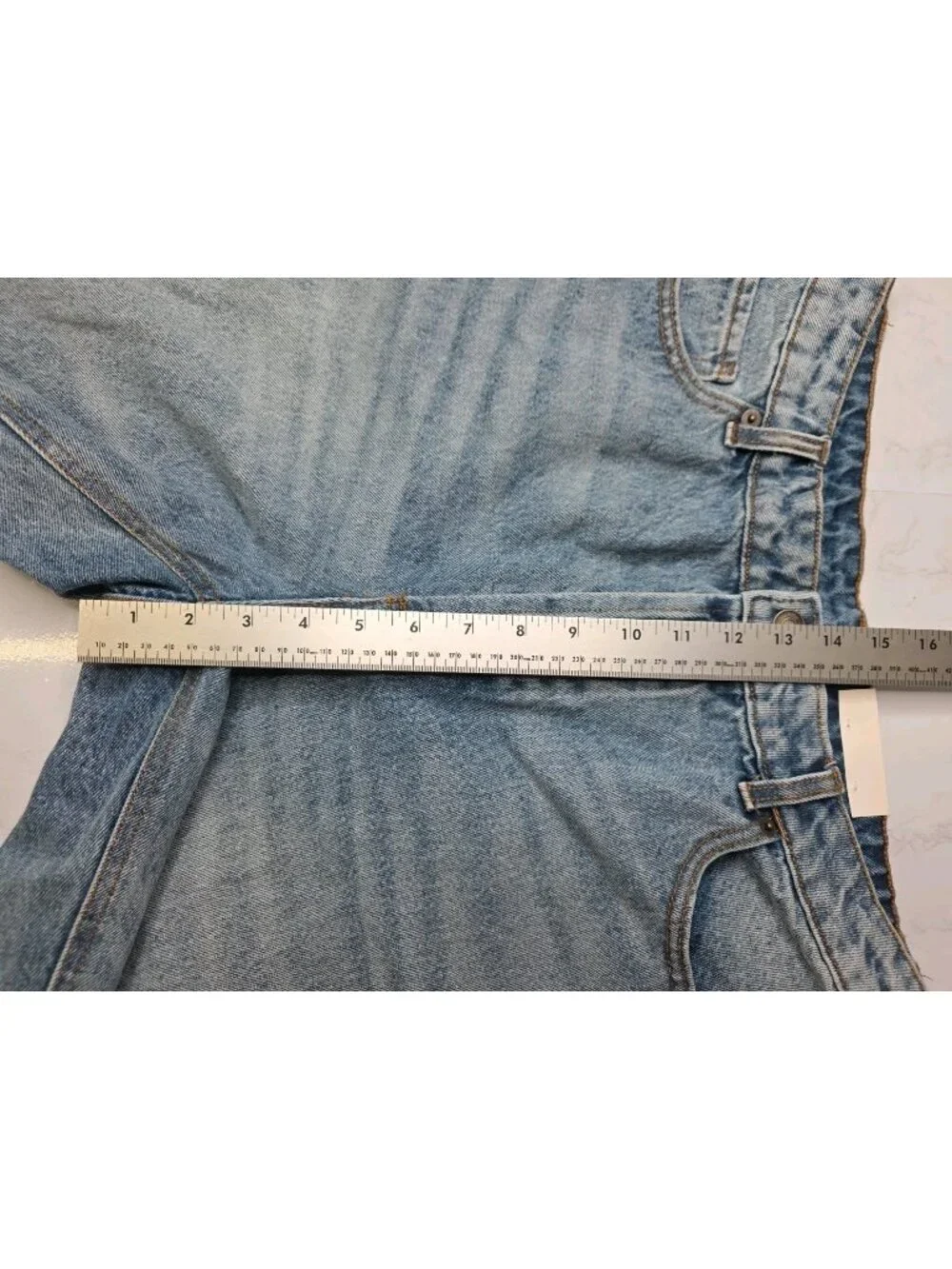 By Kahlana Womens LP Baggy Denim Jorts Light Wash Raw Hem Y2K. WL70